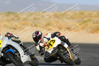 media/Apr-16-2022-CVMA (Sat) [[090b37c3ce]]/Race 15 500 Supersport-350 Supersport/